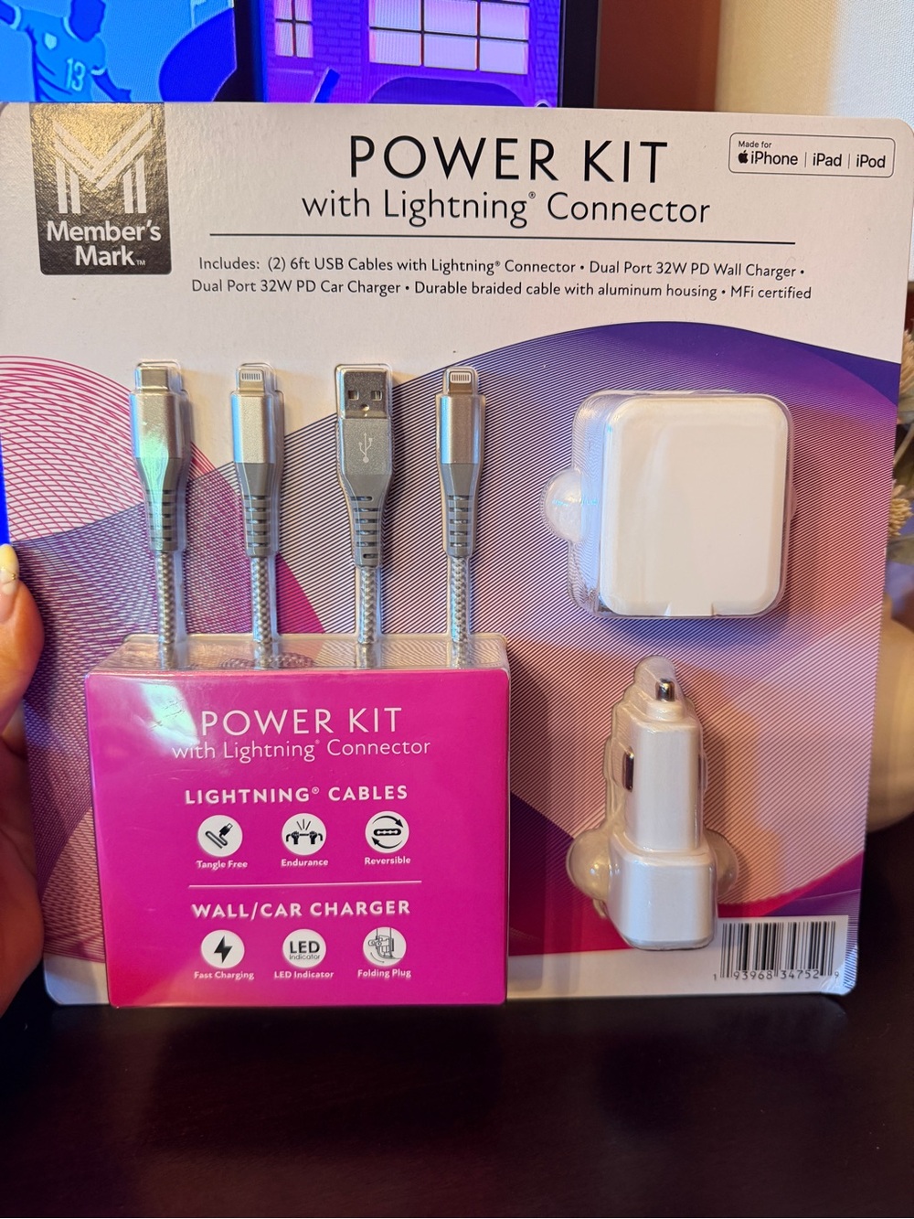 White & Pink Power Kit with Lightning Connector